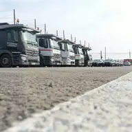 De ce să îți aduci mașina cu transport auto pe platforma Franța România?