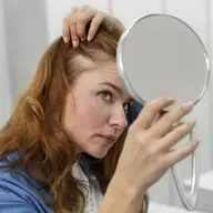 Terapia Vampir pentru chelie și alopecie