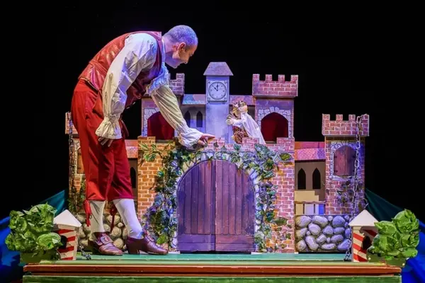 Gulliver in tara lui Lilliput