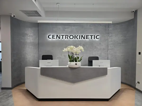 Centrokinetic deschide o clinică modernă de ortopedie și recuperare medicală în Ploiești